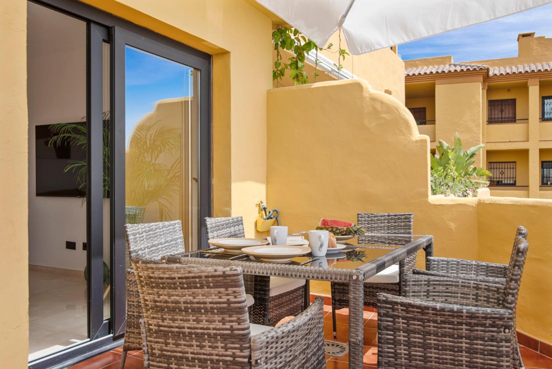 Sky And Sea Estepona Penthouse Exterior photo