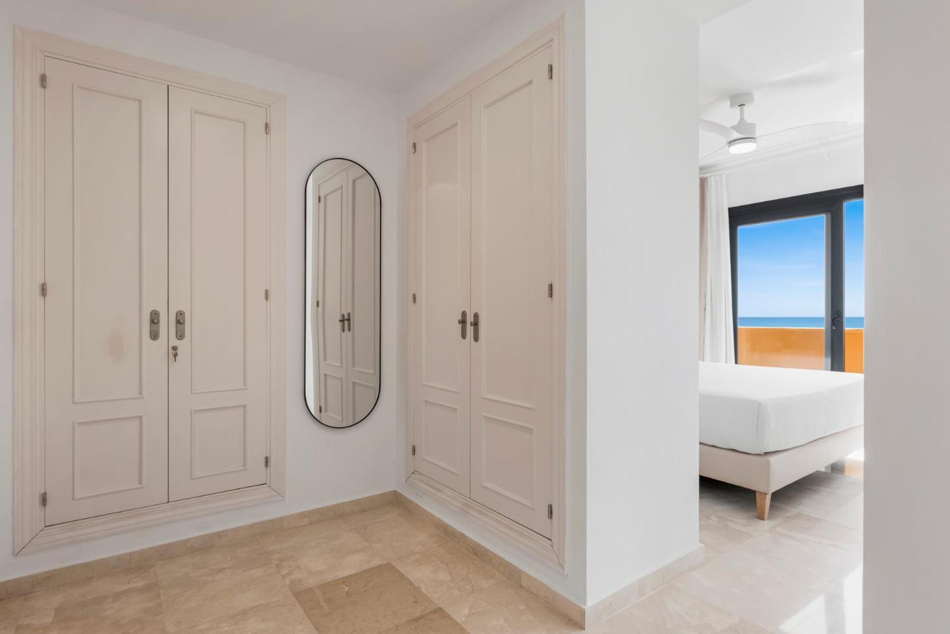 Sky And Sea Estepona Penthouse Exterior photo